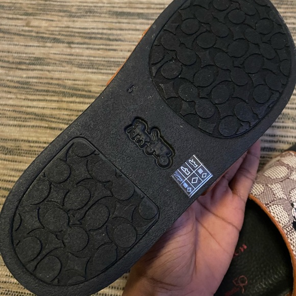 Coach X Disney Sports Slide - Picture 7 of 8